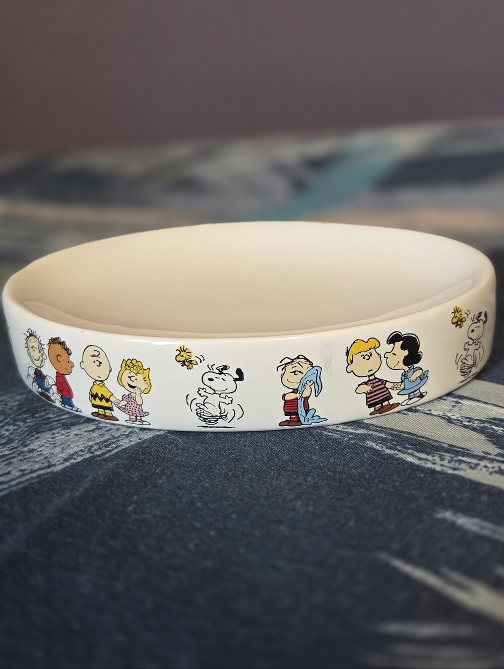 Charlie Brown Peanuts Characters Ceramic Soap Dish
